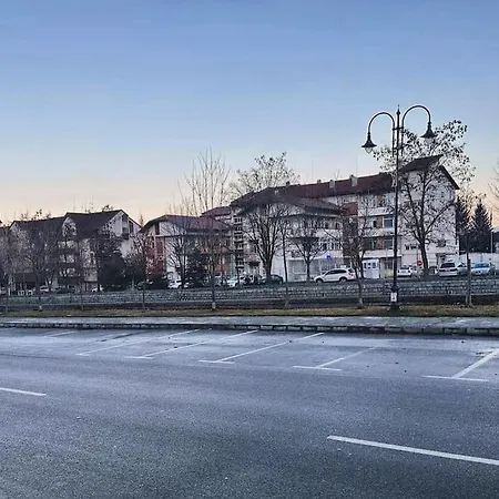 Apartamento уникален с изглед към планината Bansko