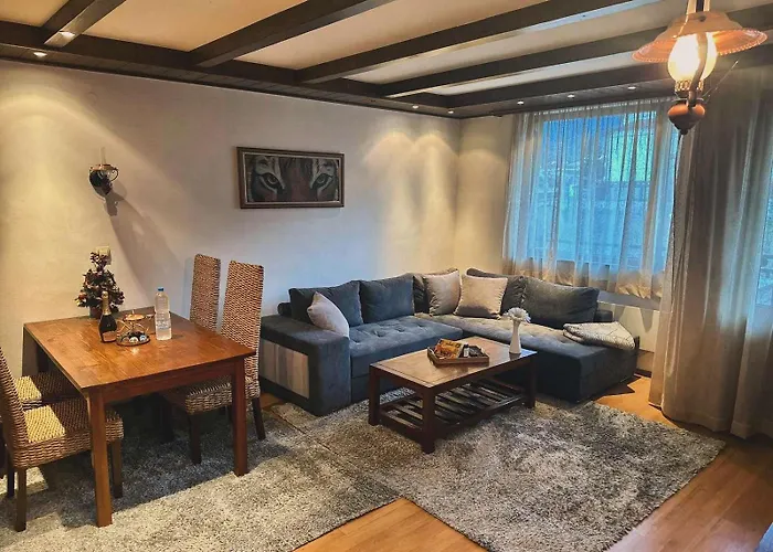 Daire уникален с изглед към планината